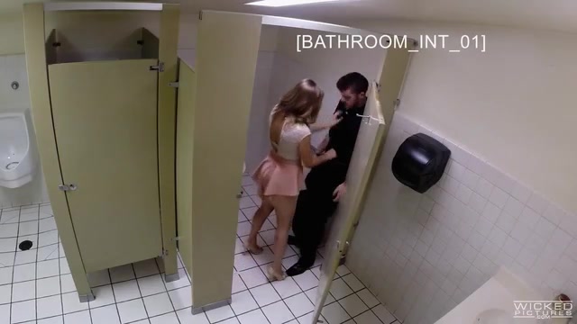 Flagra De Sexo No Banheiro Do Shopping Câmera Escondida Registrou Tudo - Cnn Amador