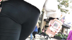 Giggly COLLEGE Ass 12-15-18