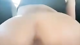 Peituda fez sexo com o marmanjo e recebeu leitinho nos peitos