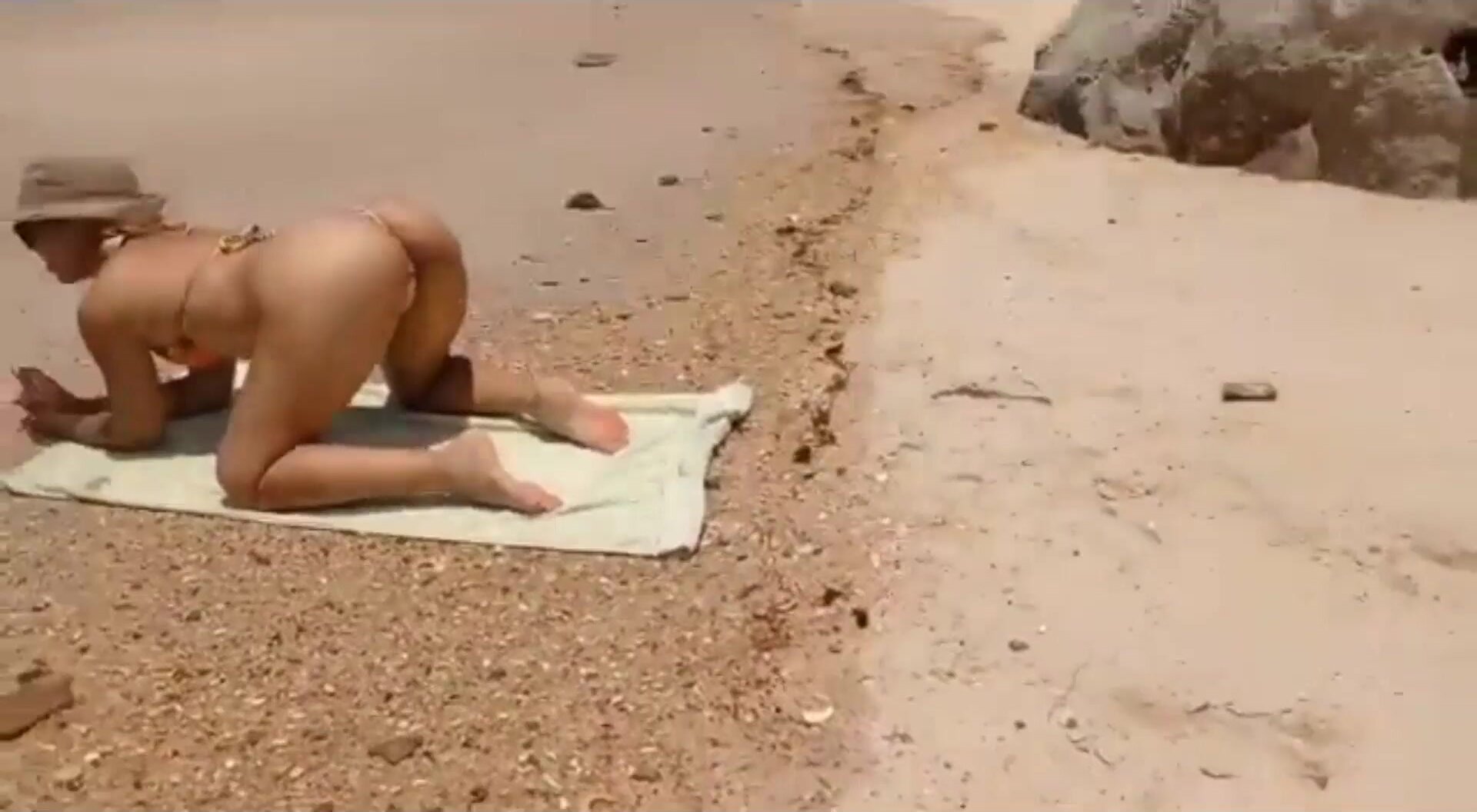 Sexo Na Praia Morena Da Bunda Grande Fodendo Com Homem Gostoso - Cnn Amador