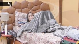Participant Larissa BBB23 showing her pussy live on Big Brother Brasil 2023