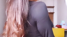Ana Barreto dançando funk e rebolando seu popozão gostoso