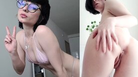 Onlyfans from Lunarium naked with a hot pussy showing off