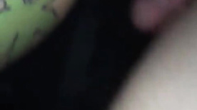 Millyzinha pelada fodendo sem camisinha com roludo safado