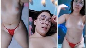 Hot fat girl on the net asking her boyfriend for a cock