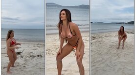 Aquela Sissa e Sarinha Caus peladas jogando volei na praia