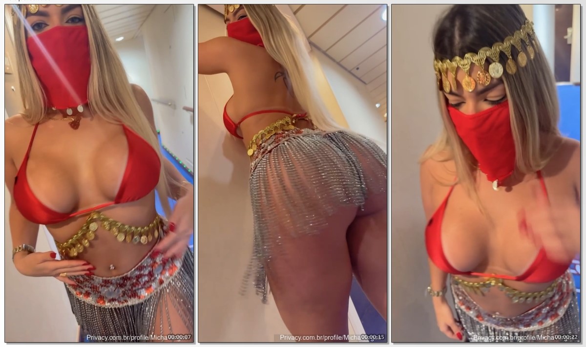 Micha Vargas Odalisca Birichina E Molto Sexy - Cnn Amador