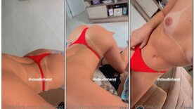 Claudinha Hot on all fours with her panties on