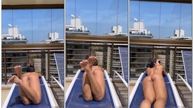 Mulher Melão tomando sol pelada na piscina do hotel