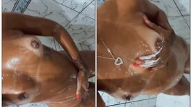 Livia Vitória from onlyfans taking a bath soaping up her hot little body