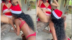 Liviasantana Privacy hot black girl dressed as Santa sucking her friend's pussy