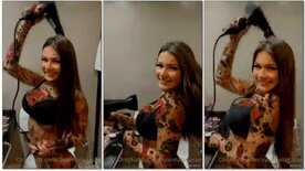 Ayanna Lagasse novinha gostosa se exibindo pro seu macho no banheiro