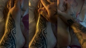 Gabriela Abdala recebendo massagem nos pészinhos de fada