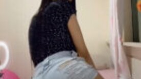 Carol Bigo Live novinha sem vergonha rebolando de vestido na live