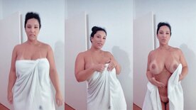 Musa do você na tv Cléo Silva naked after her bath