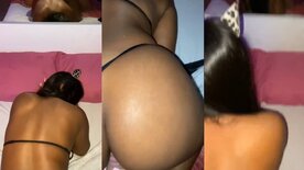 Indiazinha dando a buceta de quatro com a calcinha de ladinho