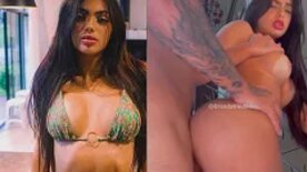 Brenda Trindade sendo enrabada pelo comedor dotado na escada