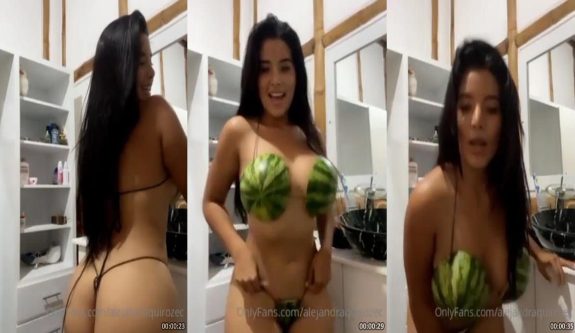 Gostosa Alejandra Quiroz Provocando Com Biquini Atolado No Popozão - Cnn  Amador