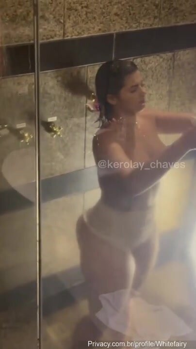 Kerolay Chaves Naked Masturbating Her Pussy In The Bathroom Cnn Amador 0206