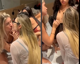 Débora Peixoto Lésbico