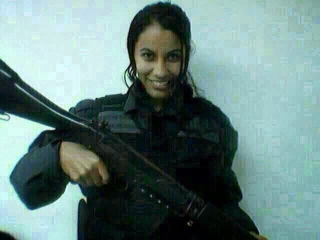 Patty Maria UPP Fotos da Morena Putinha Que Adora Policias do Rio de Janeiro