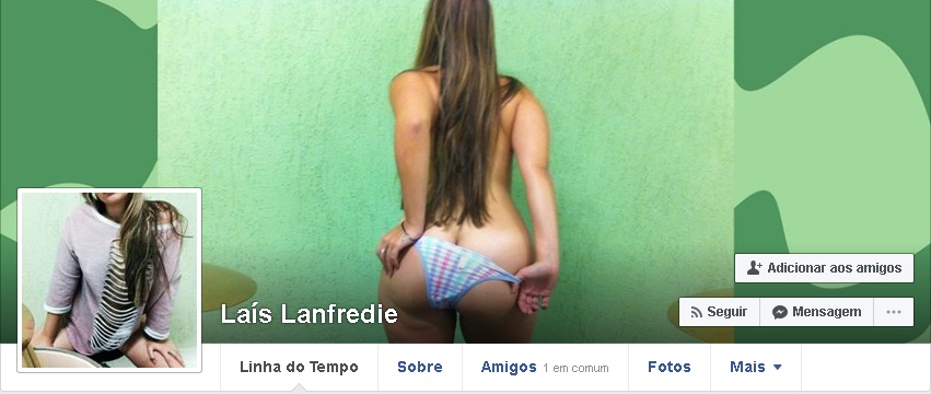 Lais Lanfredie Baterista Cocota de Sampa Que Adora se Exibir no Facebook